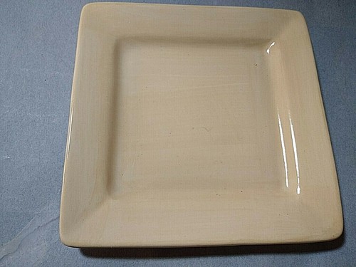 Pier imports essential - 1,